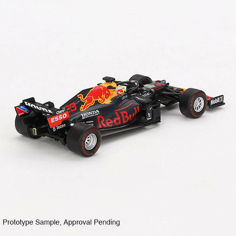 Xe Mô Hình Mini GT 835 – Mô hình xe đua F1 Red Bull RB16B #33 Max Verstappen 1:64 chính hãng, phiên bản giới hạn.