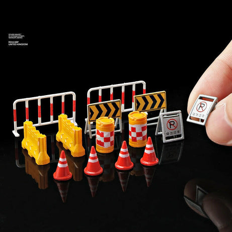 Phụ Kiện Mô Hình Cọc Giao Thông Mini 1:64 – DIY Trang Trí Cảnh Phố, Sa Bàn Diorama.